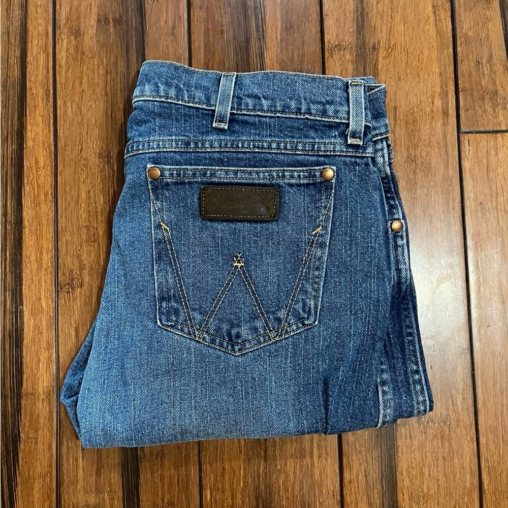 Men’s Wrangler Rooted Texas Collection Boot Cut Jeans